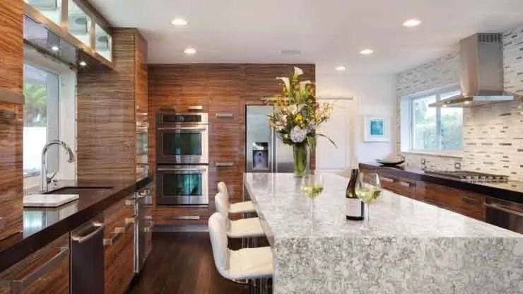 Full Kitchen Quartz Countertop Installation